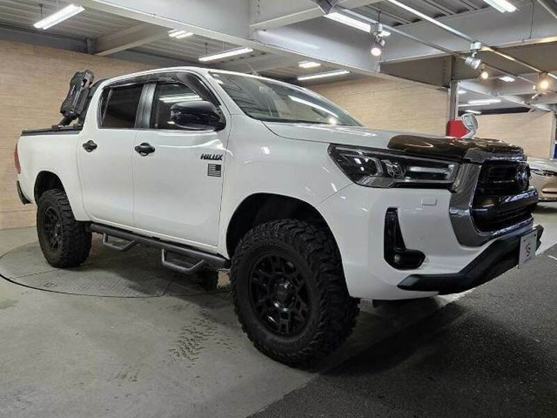 HILUX