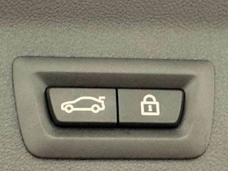 X3
