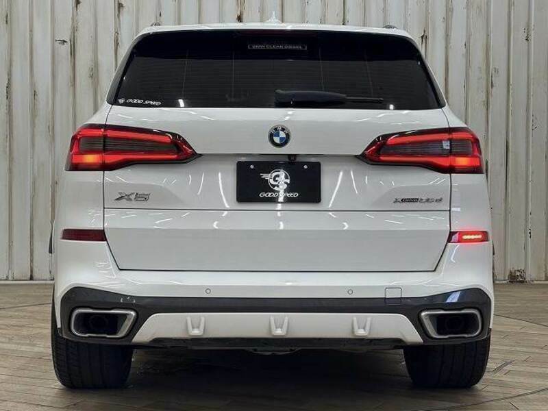X5