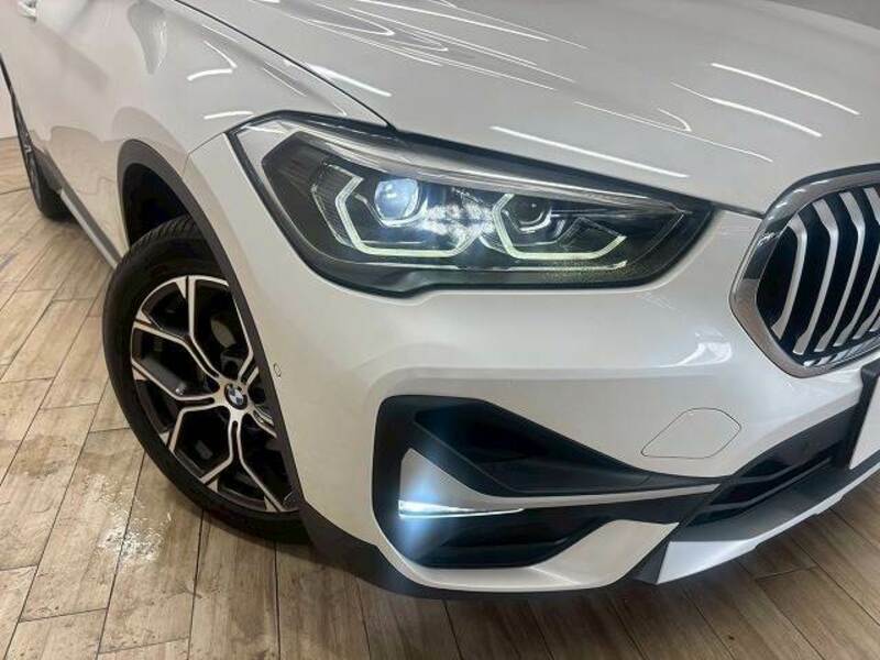 X1