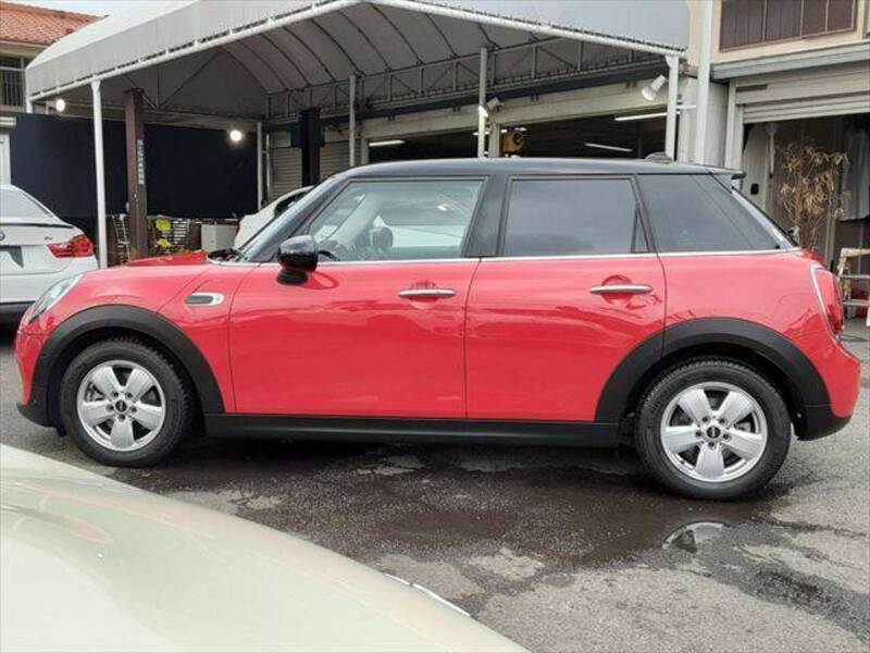 MINI