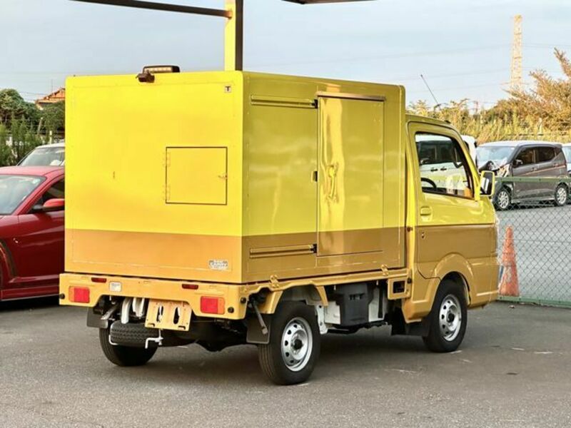 CARRY TRUCK