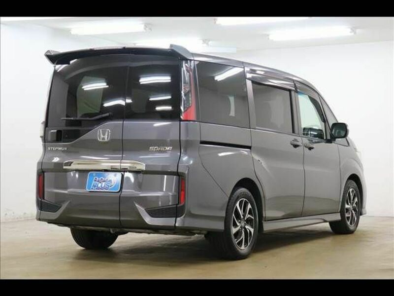 STEPWAGON SPADA
