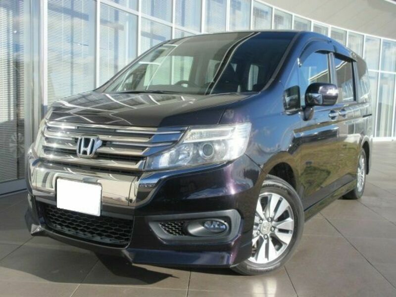 HONDA STEPWAGON SPADA