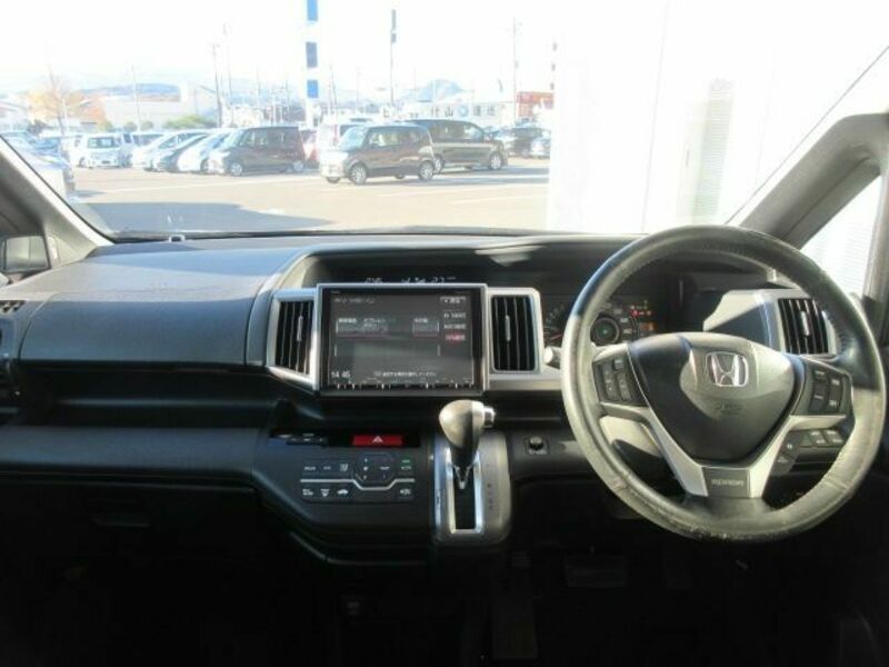 STEPWAGON SPADA