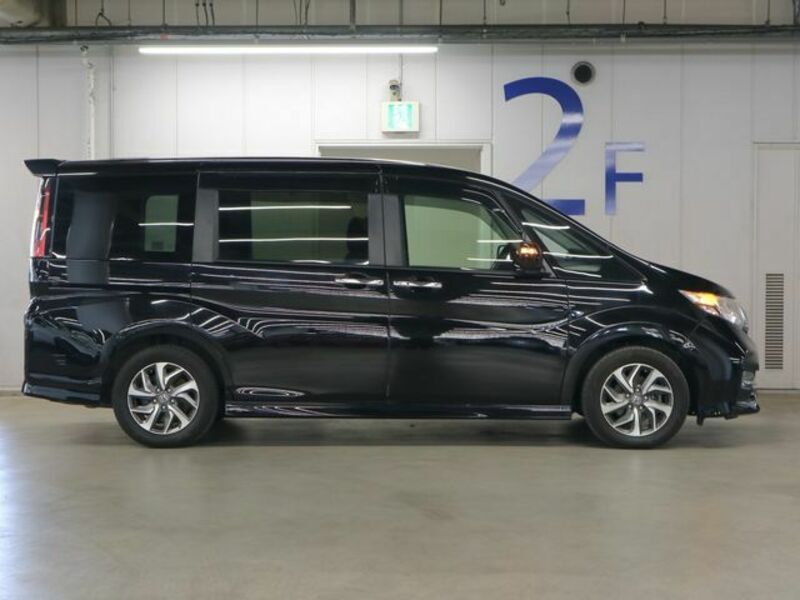 STEPWAGON SPADA