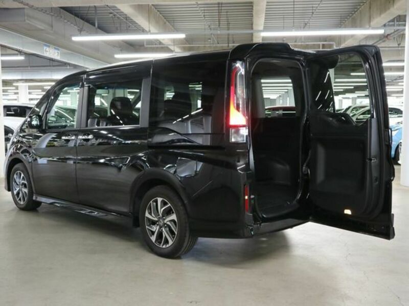 STEPWAGON SPADA