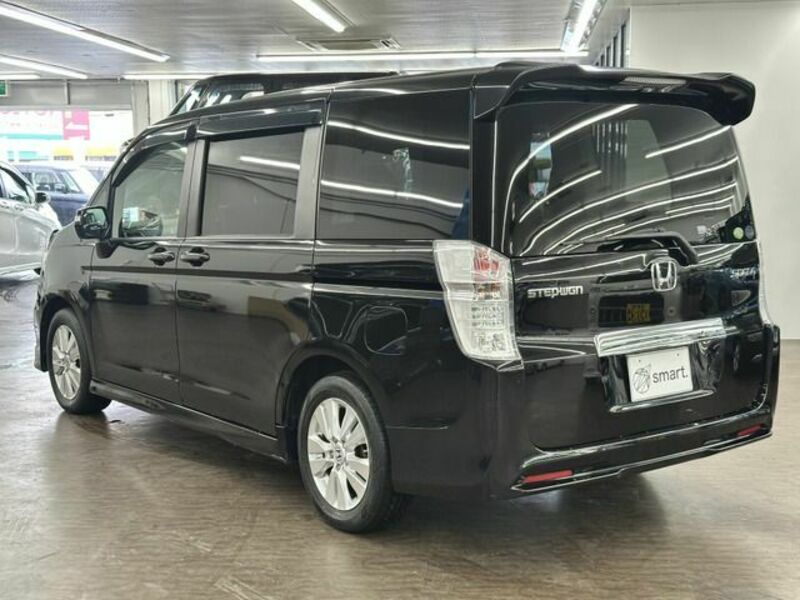 STEPWAGON SPADA