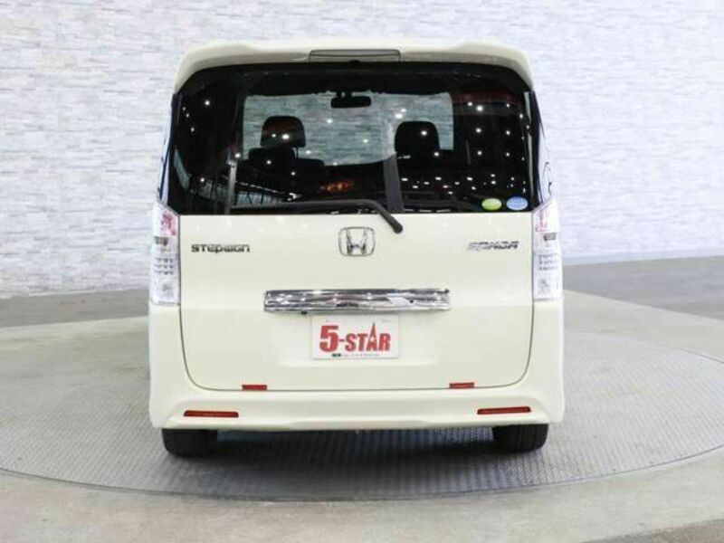 STEPWAGON SPADA