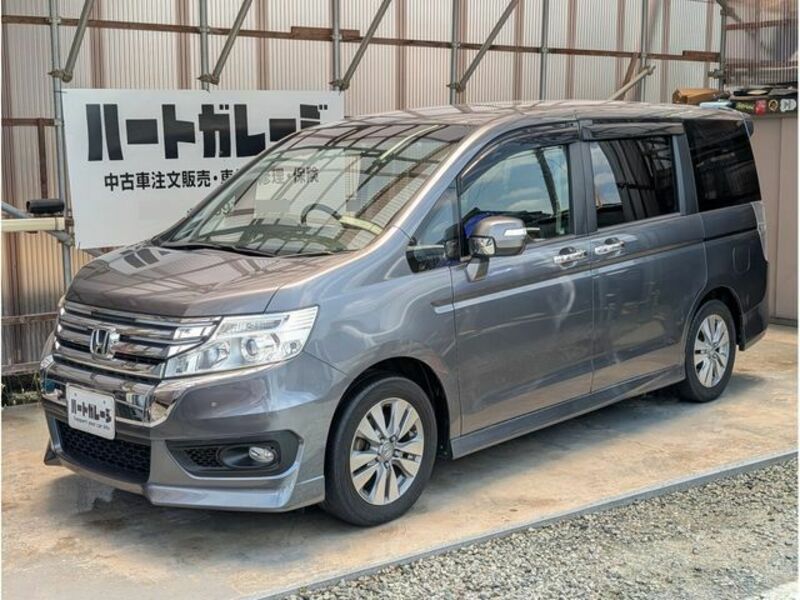 HONDA STEPWAGON SPADA