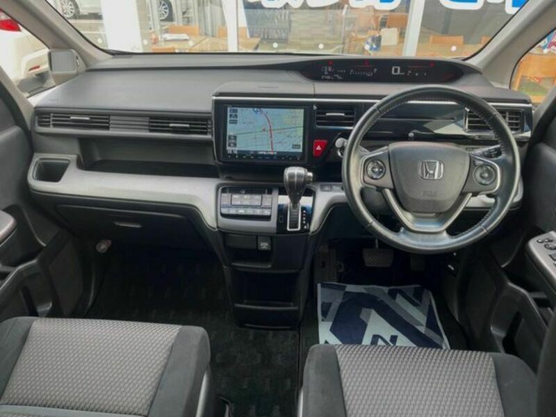 STEPWAGON SPADA