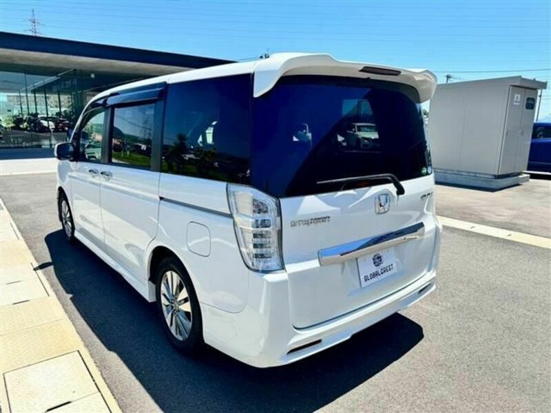 STEPWAGON SPADA