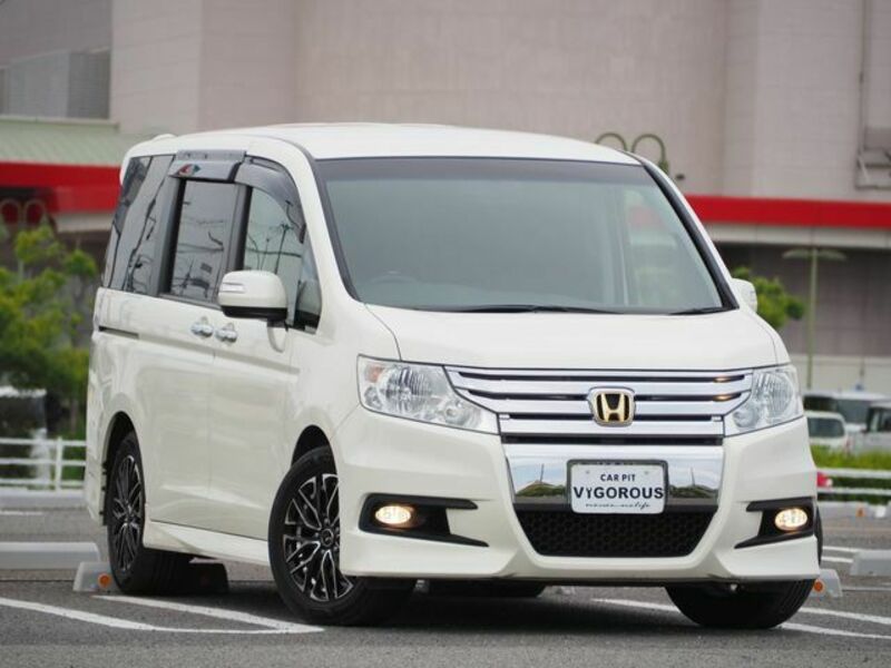 HONDA STEPWAGON SPADA