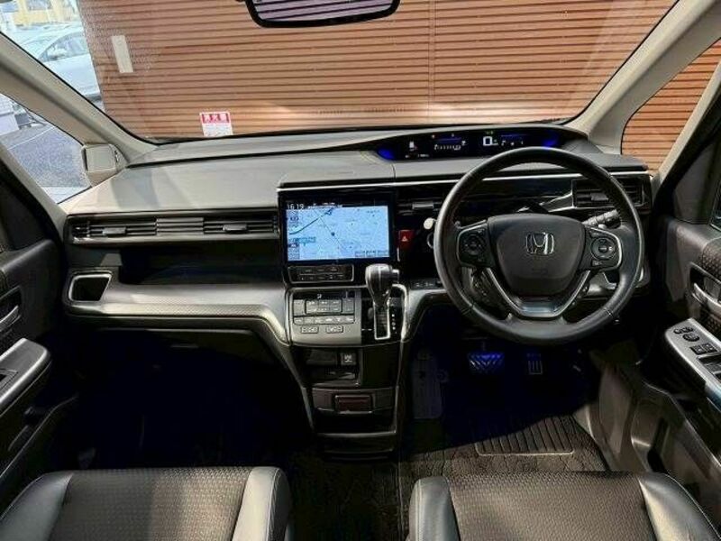 STEPWAGON SPADA