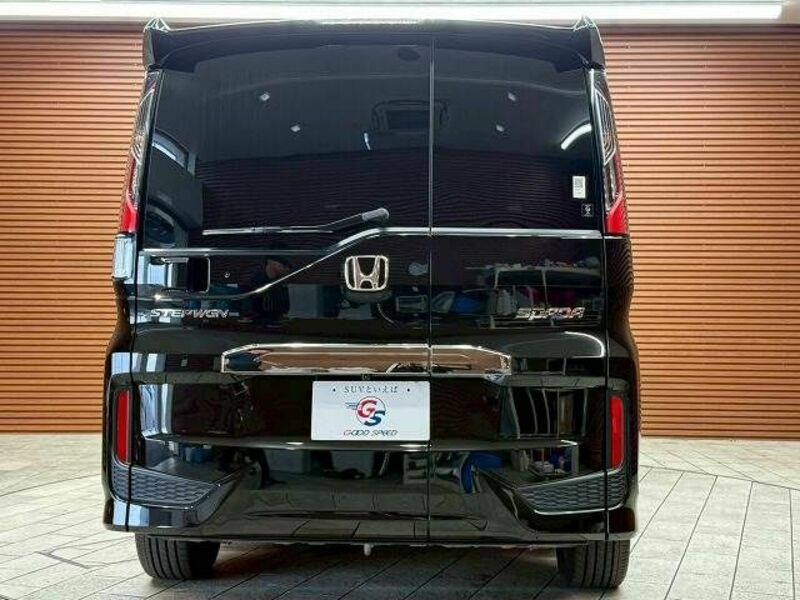 STEPWAGON SPADA