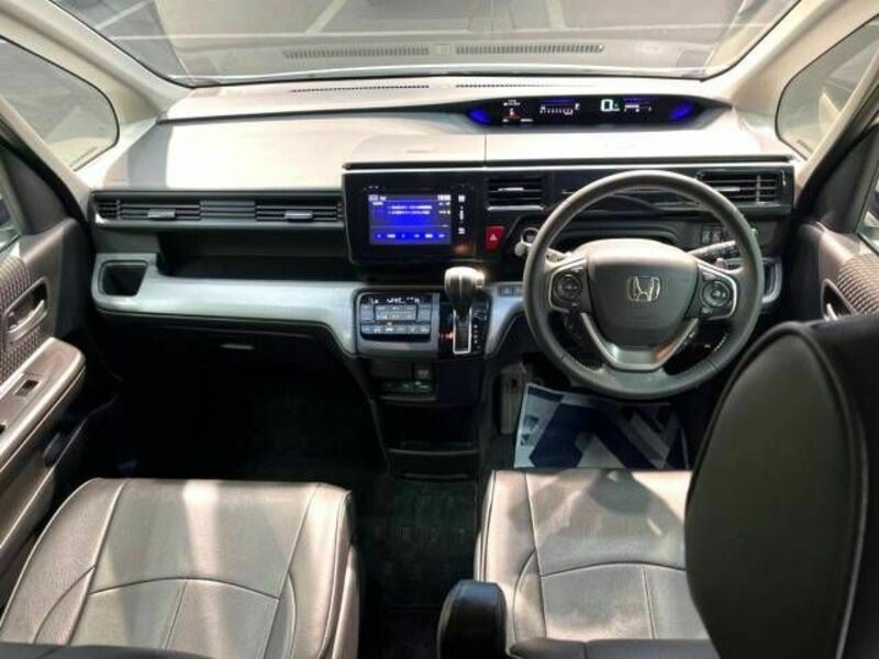 STEPWAGON SPADA
