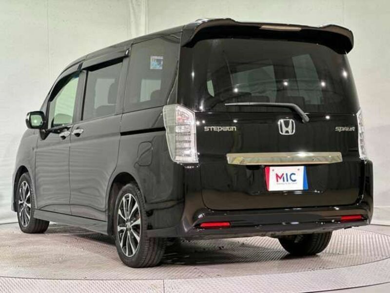 STEPWAGON SPADA