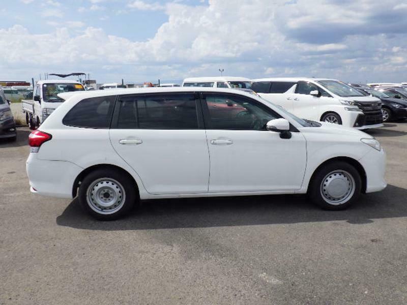 COROLLA FIELDER
