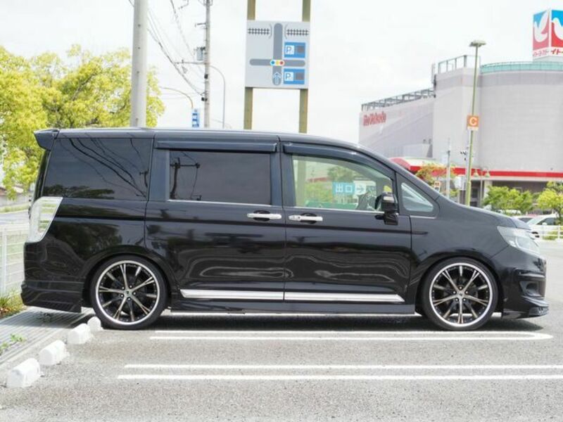 STEPWAGON SPADA