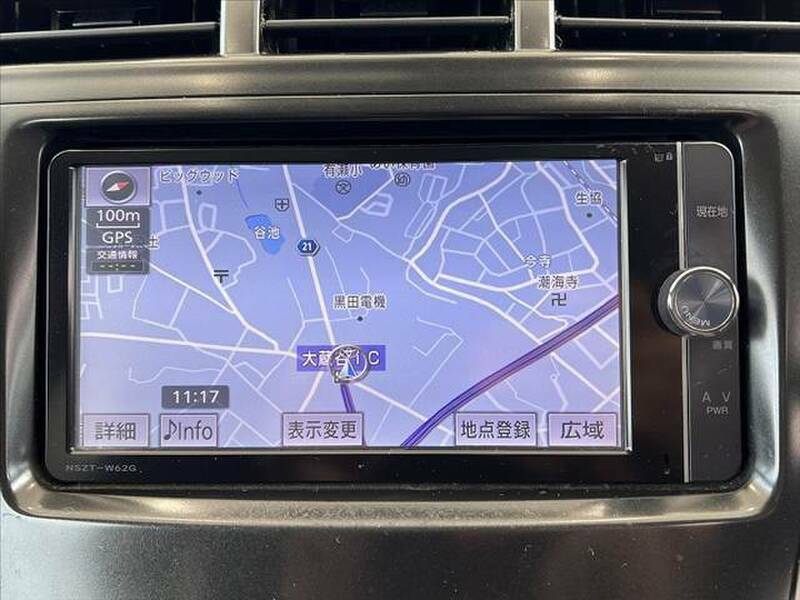 PRIUS ALPHA
