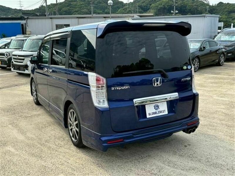 STEPWAGON SPADA