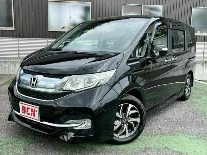 HONDA STEPWAGON SPADA
