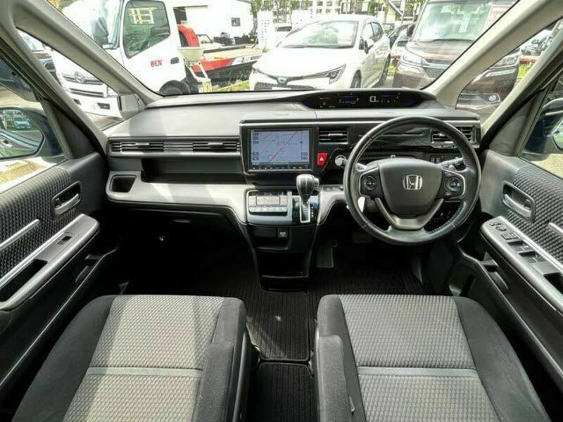 STEPWAGON SPADA