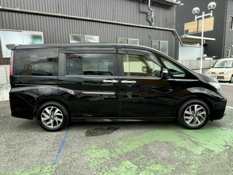 STEPWAGON SPADA