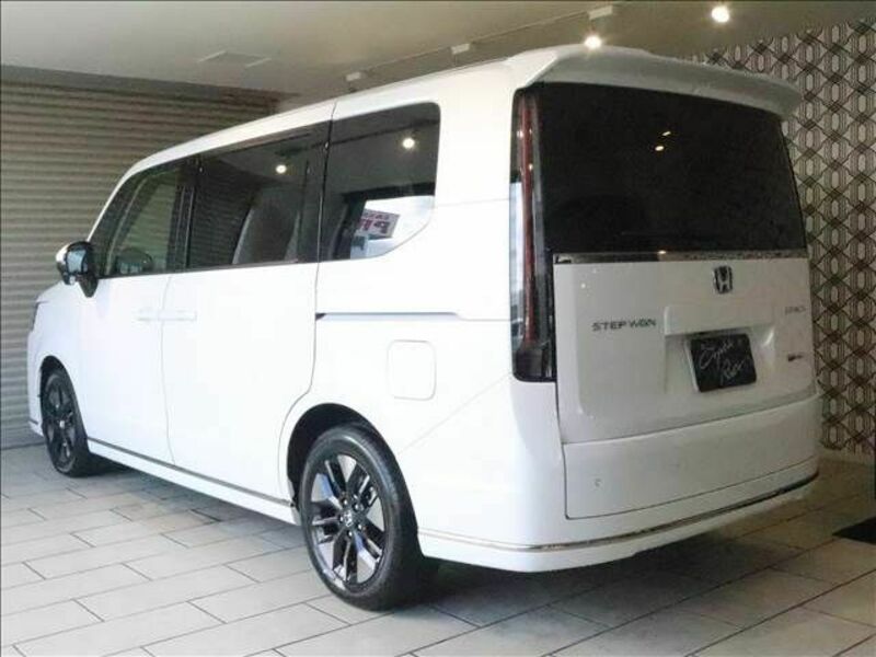 STEPWAGON SPADA