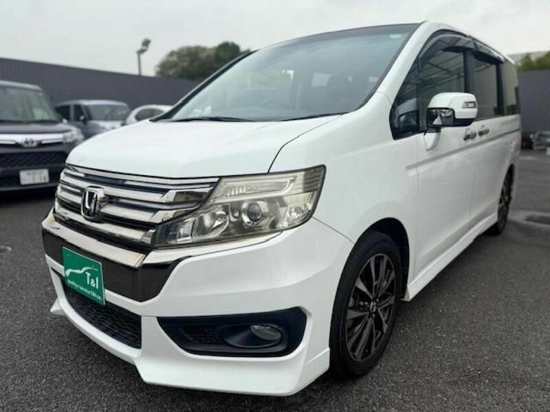 HONDA STEPWAGON SPADA