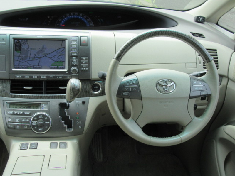 ESTIMA HYBRID
