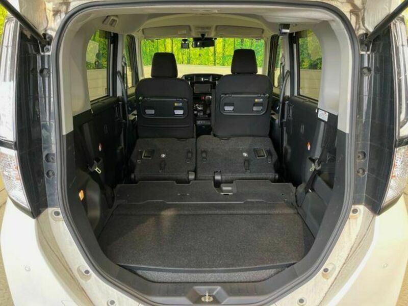 ROOMY