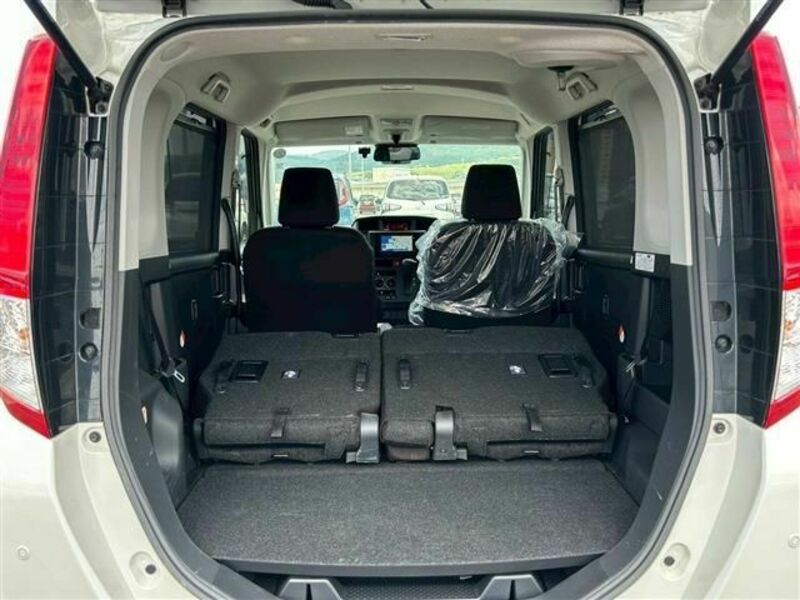ROOMY