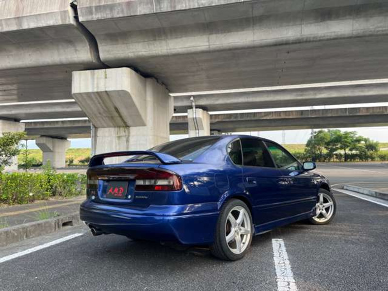 LEGACY B4