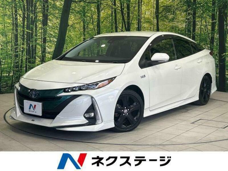TOYOTA PRIUS PHV