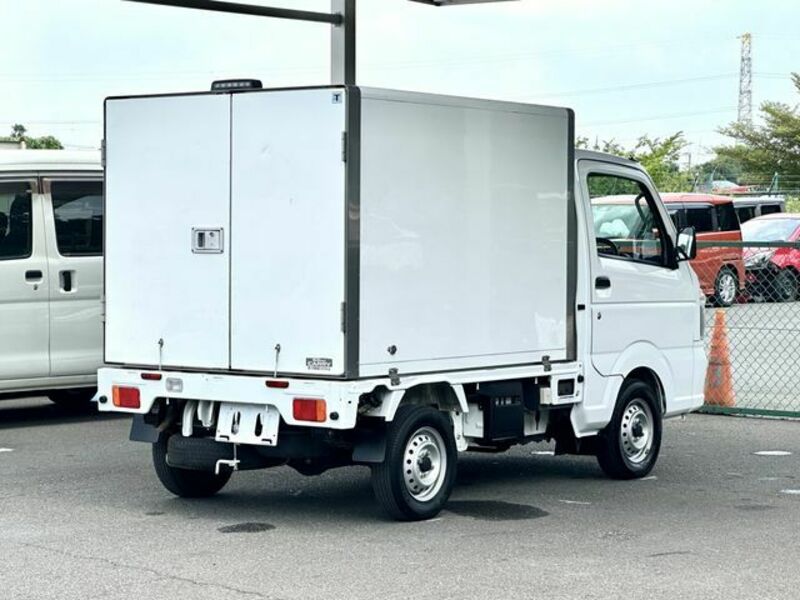 CARRY TRUCK