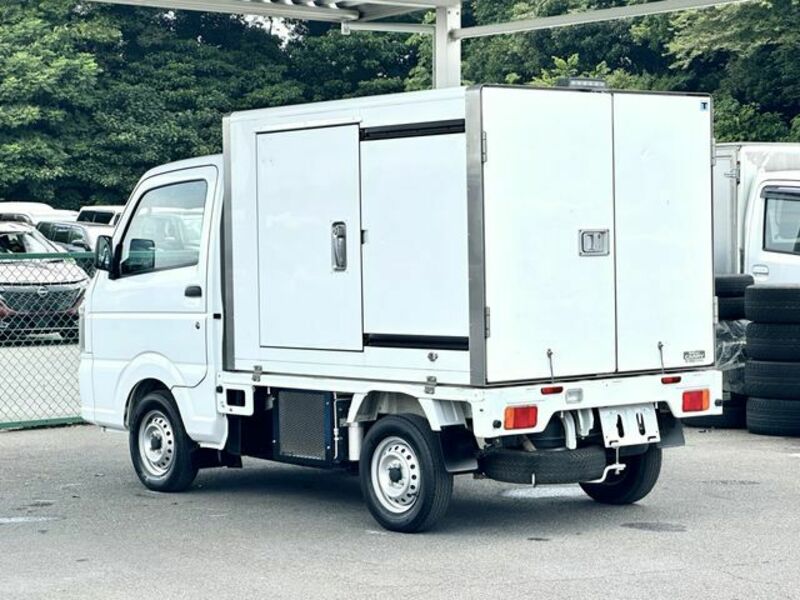 CARRY TRUCK