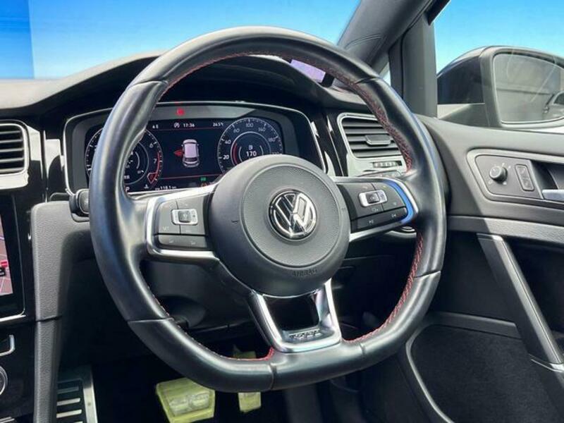 GOLF GTI