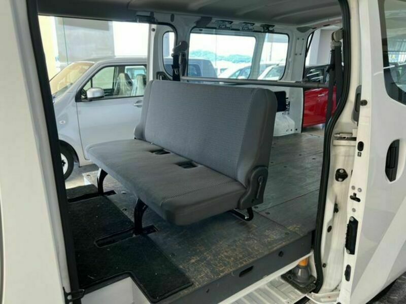 NV350 CARAVAN