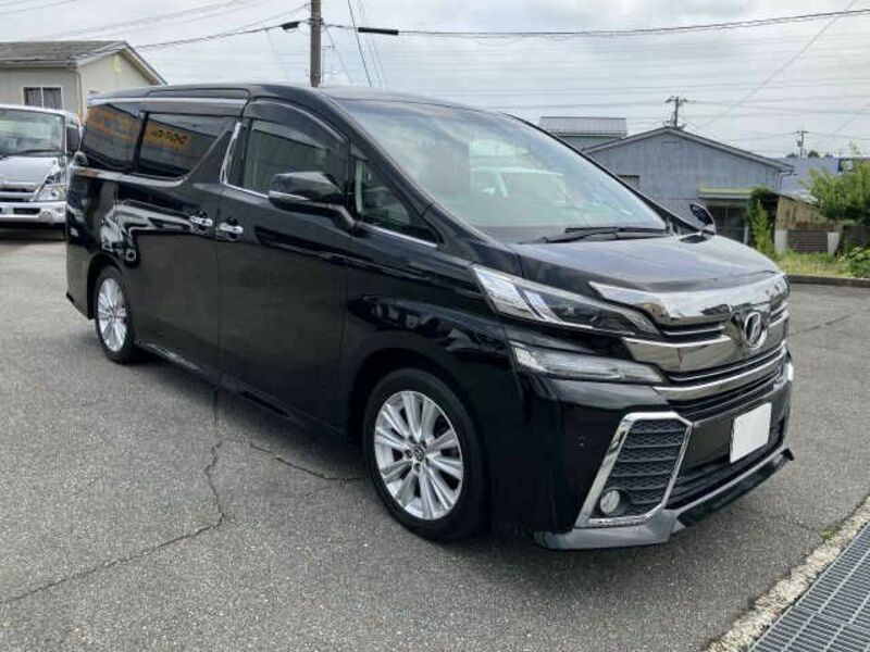 TOYOTA VELLFIRE