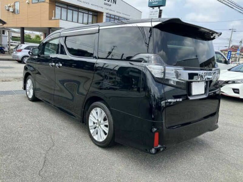 VELLFIRE