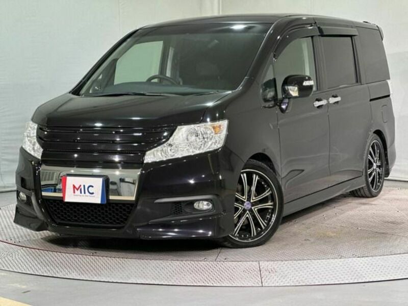 HONDA STEPWAGON SPADA