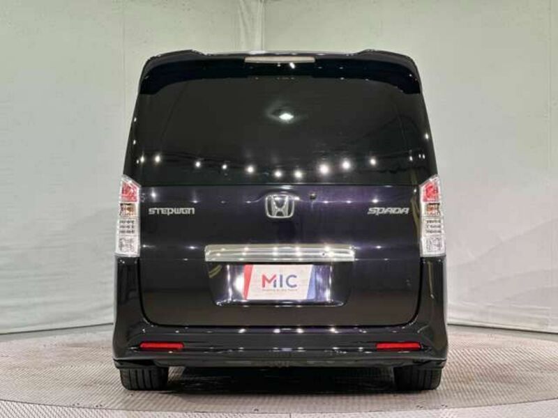 STEPWAGON SPADA