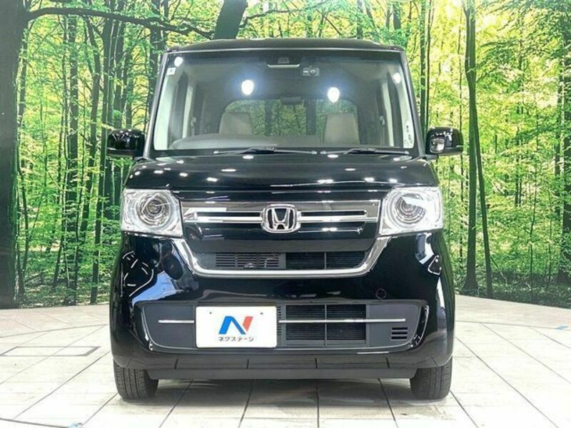 N BOX