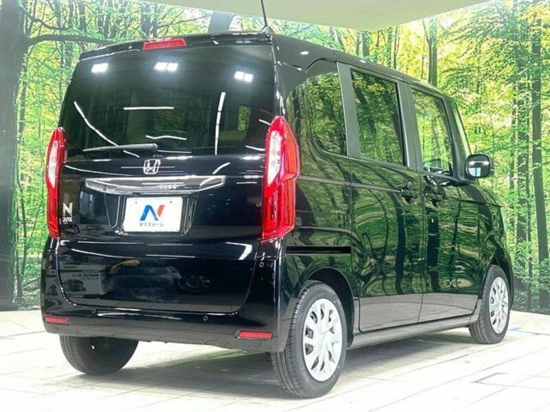 N BOX