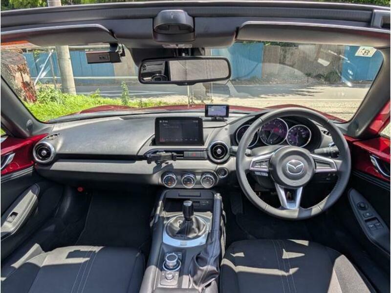 ROADSTER