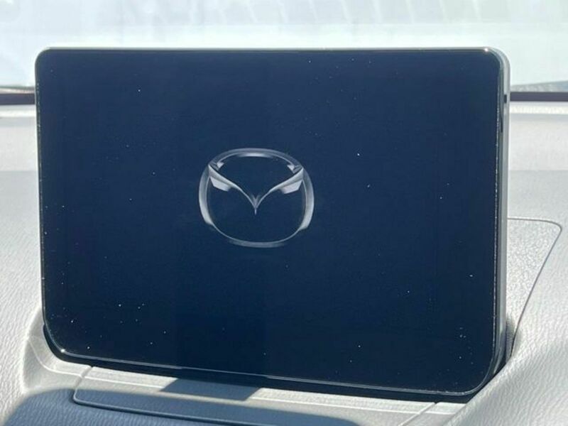 MAZDA2