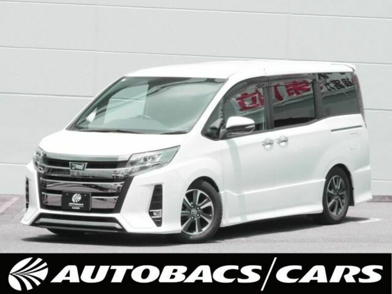 TOYOTA NOAH