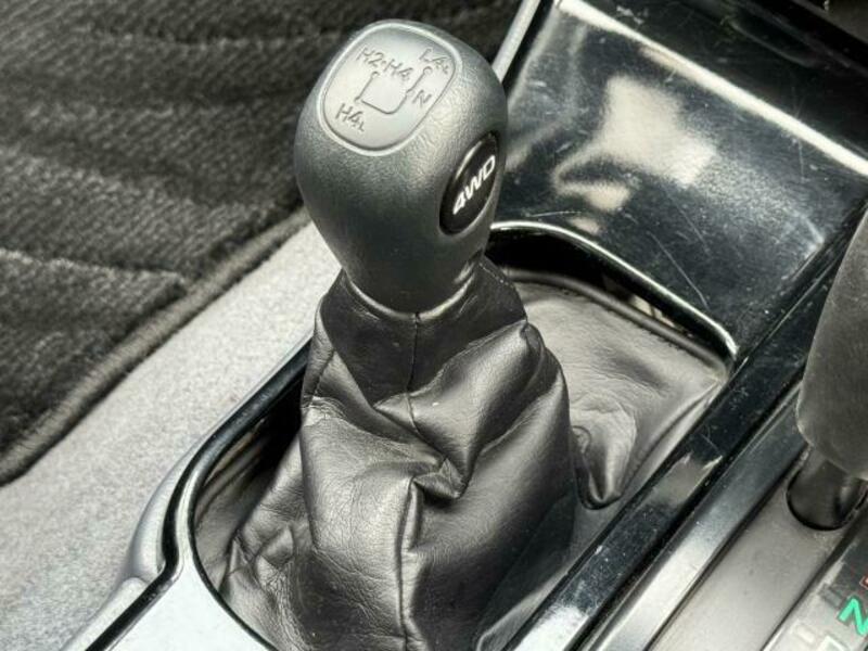 HILUX SURF