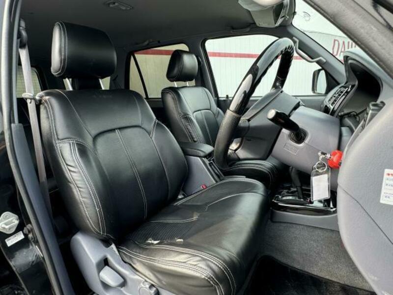 HILUX SURF